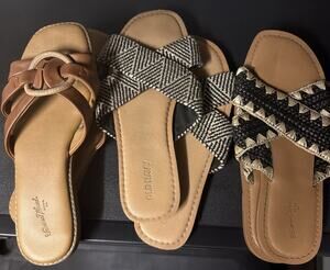 3 Pair Lot Of Summer Slides/ Sandals Old Navy Universal Thread Women’s 7